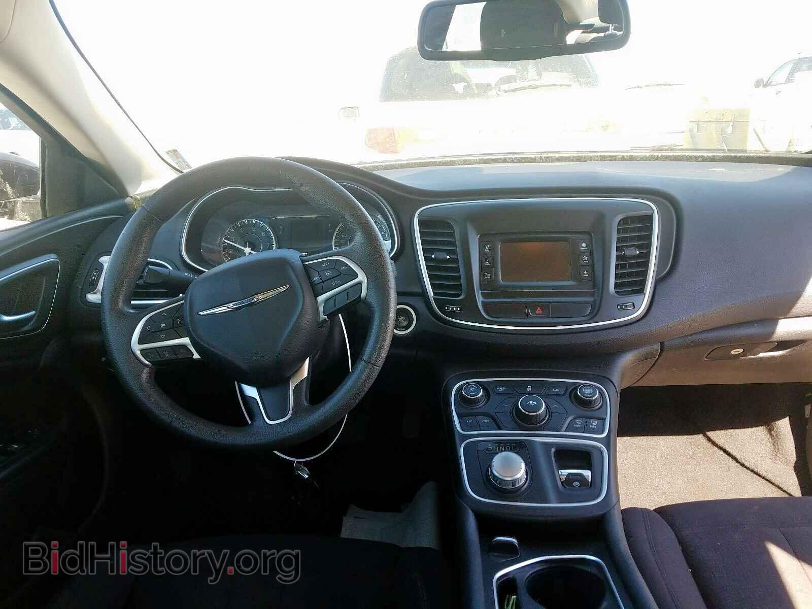 2015 CHRYSLER 200 - VIN: 1C3CCCABXFN624751 - Photo 9