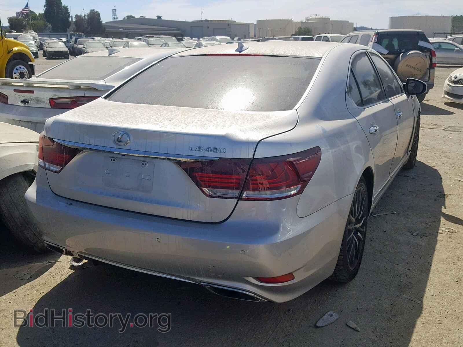 2013 LEXUS LS460 - VIN: JTHBL5EF5D5117218 - Photo 4