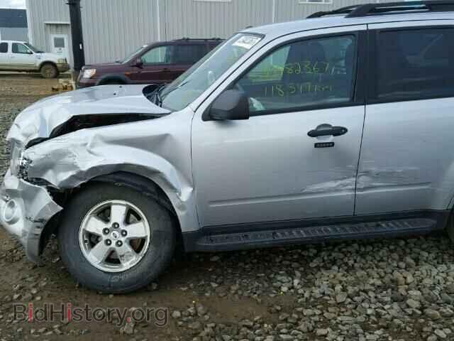 2011 FORD ESCAPE - VIN: 1FMCU0D76BKC07259 - Photo 9