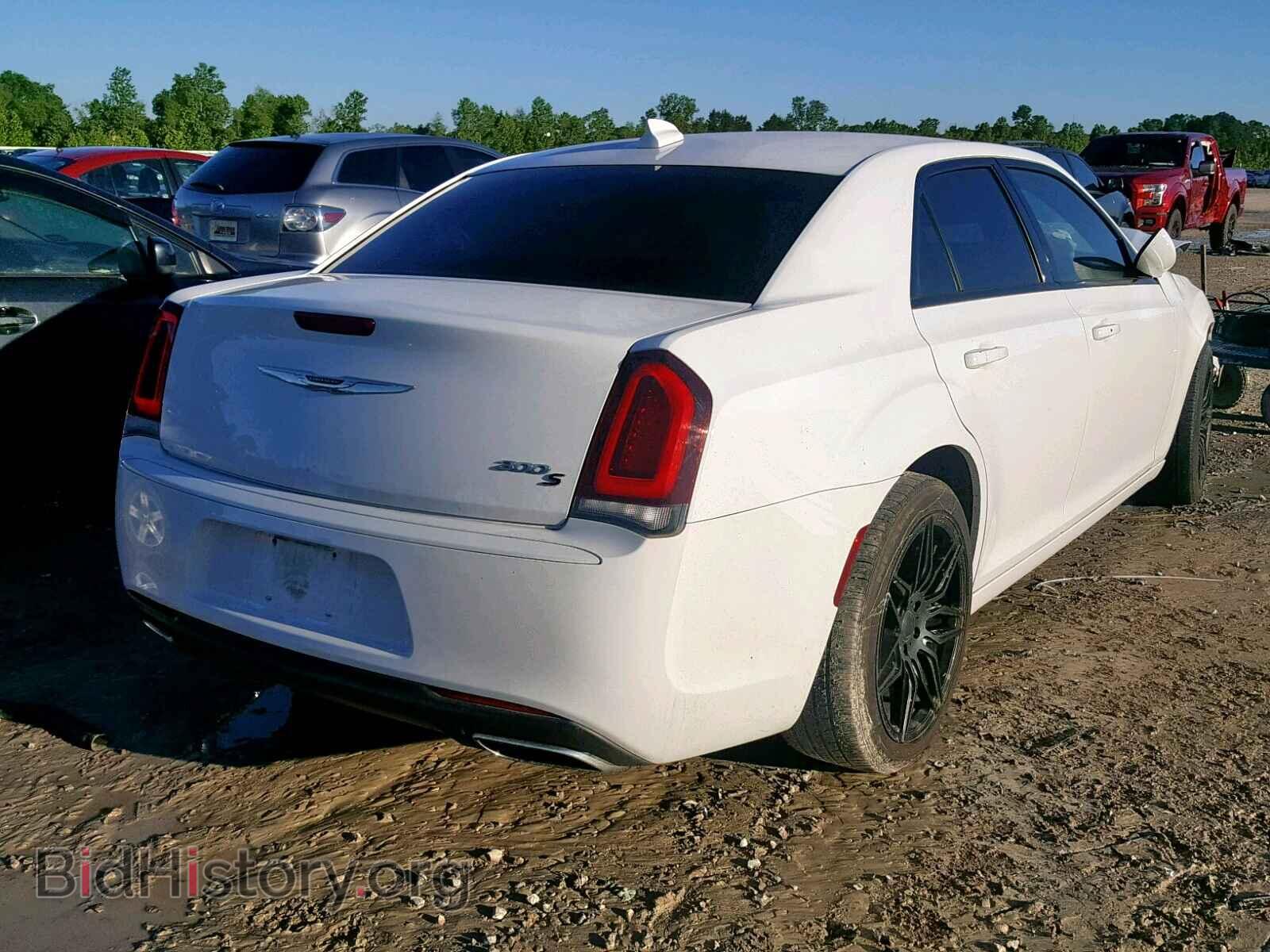 2015 CHRYSLER 300 - VIN: 2C3CCABG9FH756214 - Фото 4