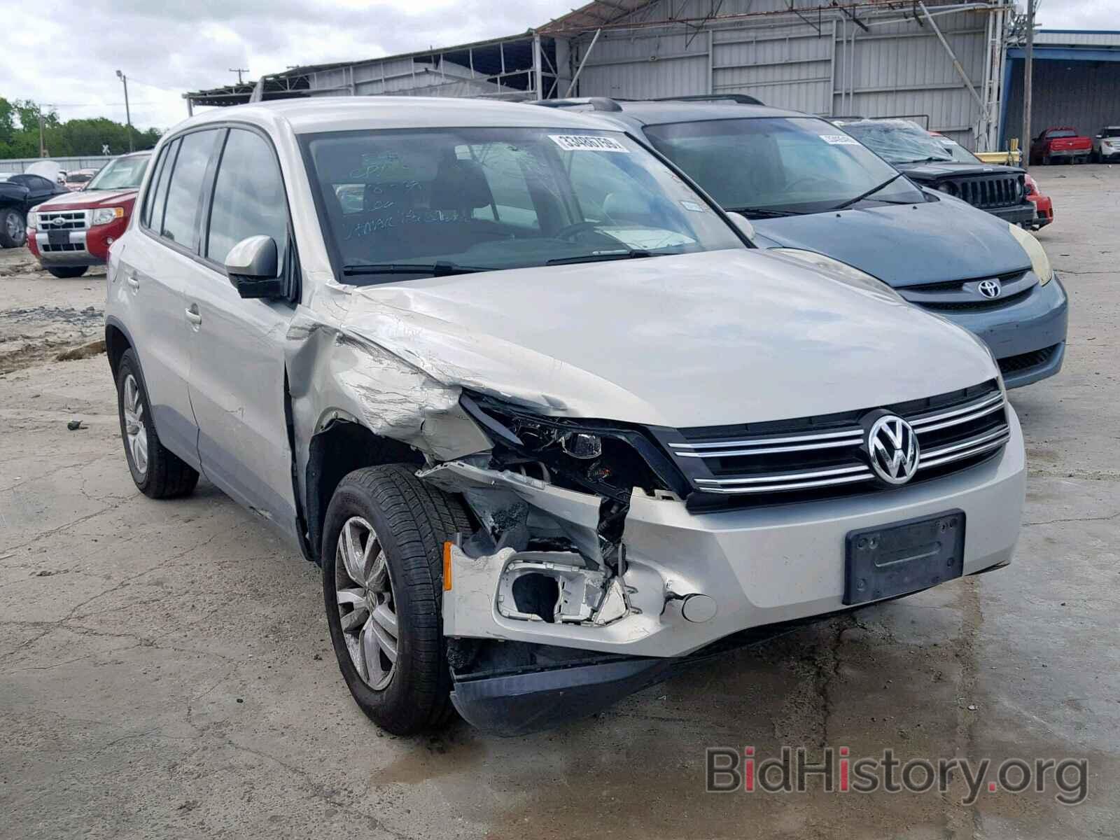 Photo WVGAV3AX8EW576051 - VOLKSWAGEN TIGUAN S 2014