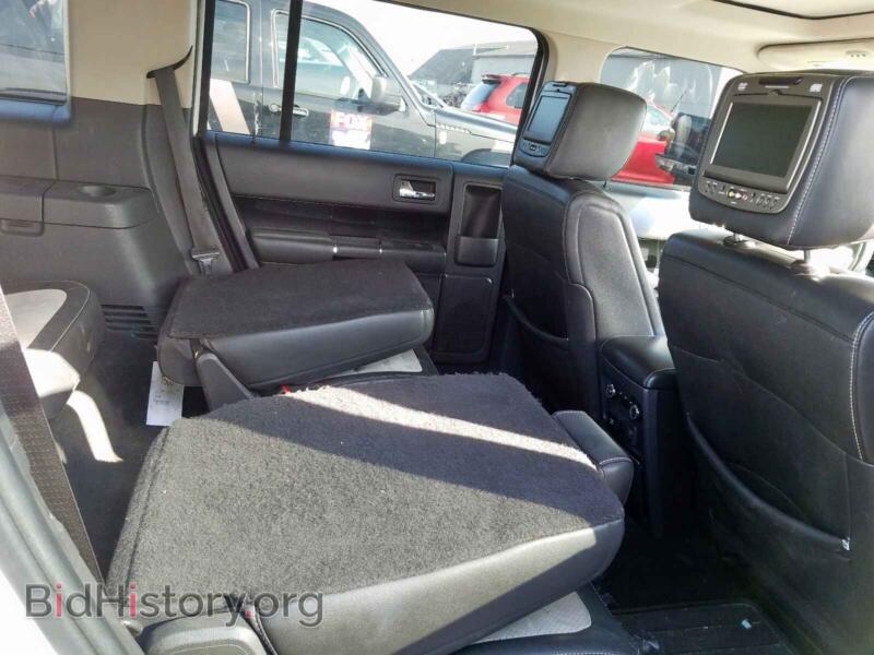 2011 Ford FLEX (VIN 2FMHK6DT7BBD24886) — photo 6 of 10
