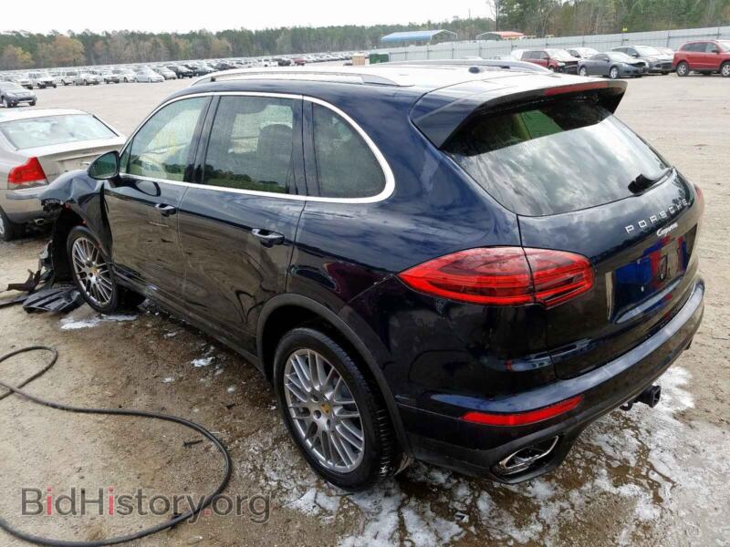 2016 Porsche CAYENNE (VIN WP1AA2A23GKA36145) — фото 3 из 10
