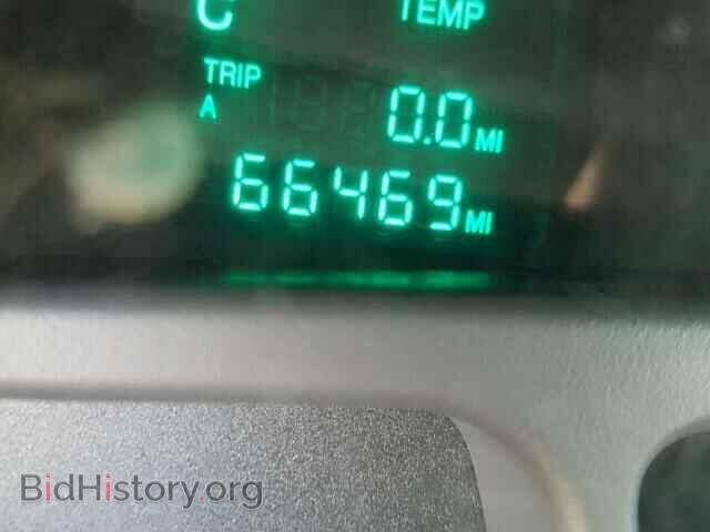 2004 CADILLAC DEVILLE - VIN: 1G6KD54Y74U164759 - Фото 8