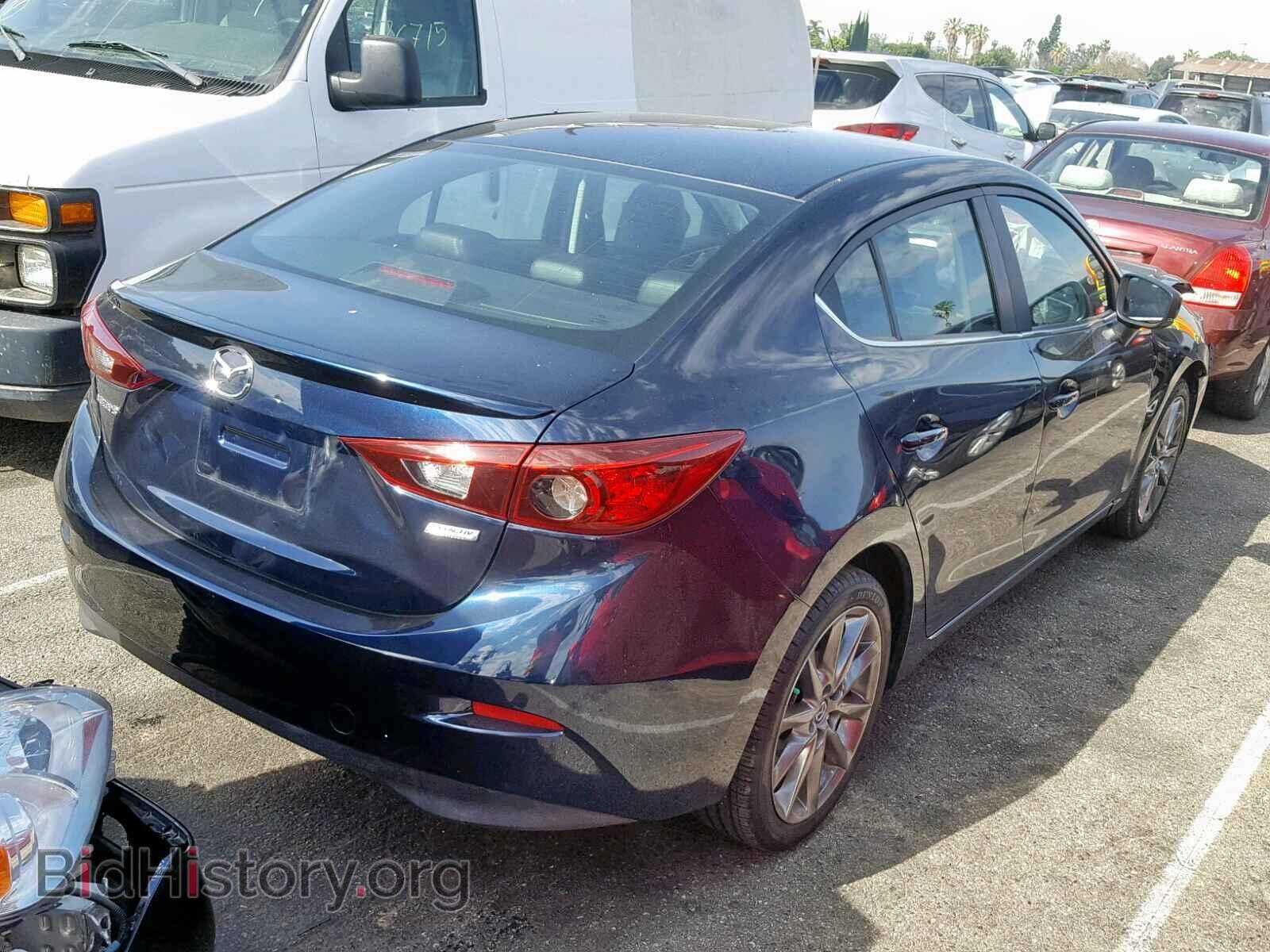 2018 MAZDA 3 - VIN: 3MZBN1V31JM255013 - Фото 4