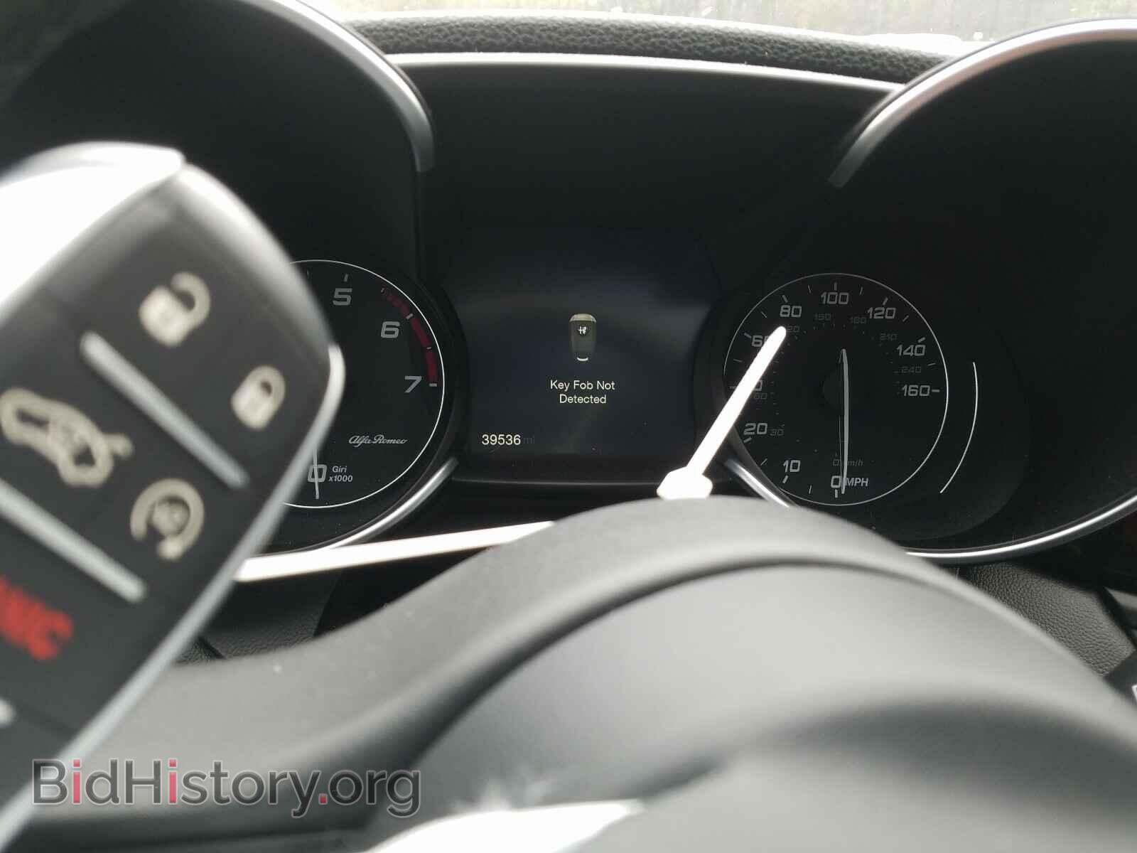 2017 ALFA ROMEO GIULIA - VIN: ZARFAEBN2H7545199 - Фото 9