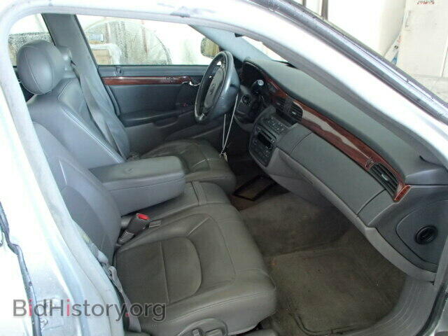 2004 CADILLAC DEVILLE - VIN: 1G6KD54Y14U245367 - Photo 5