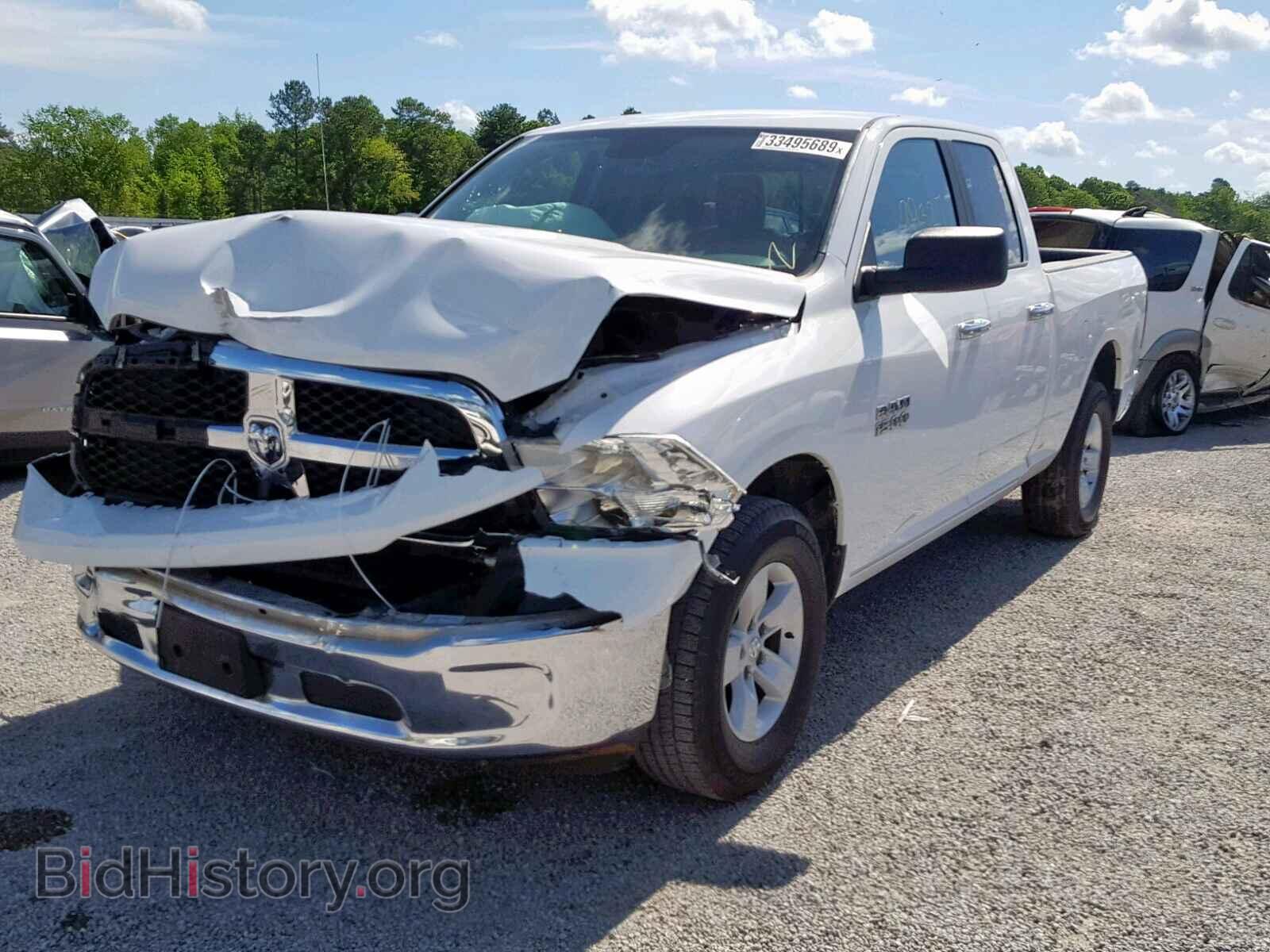 2016 RAM 1500 SLT - VIN: 1C6RR6GG2GS163337 - Фото 2