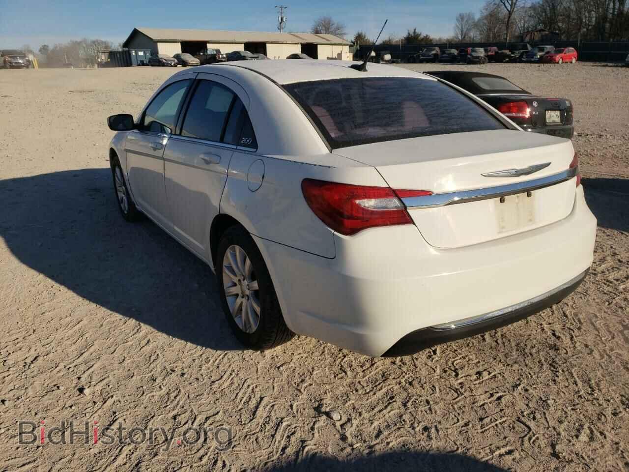 2011 CHRYSLER 200 - VIN: 1C3BC1FB4BN519187 - Фото 3