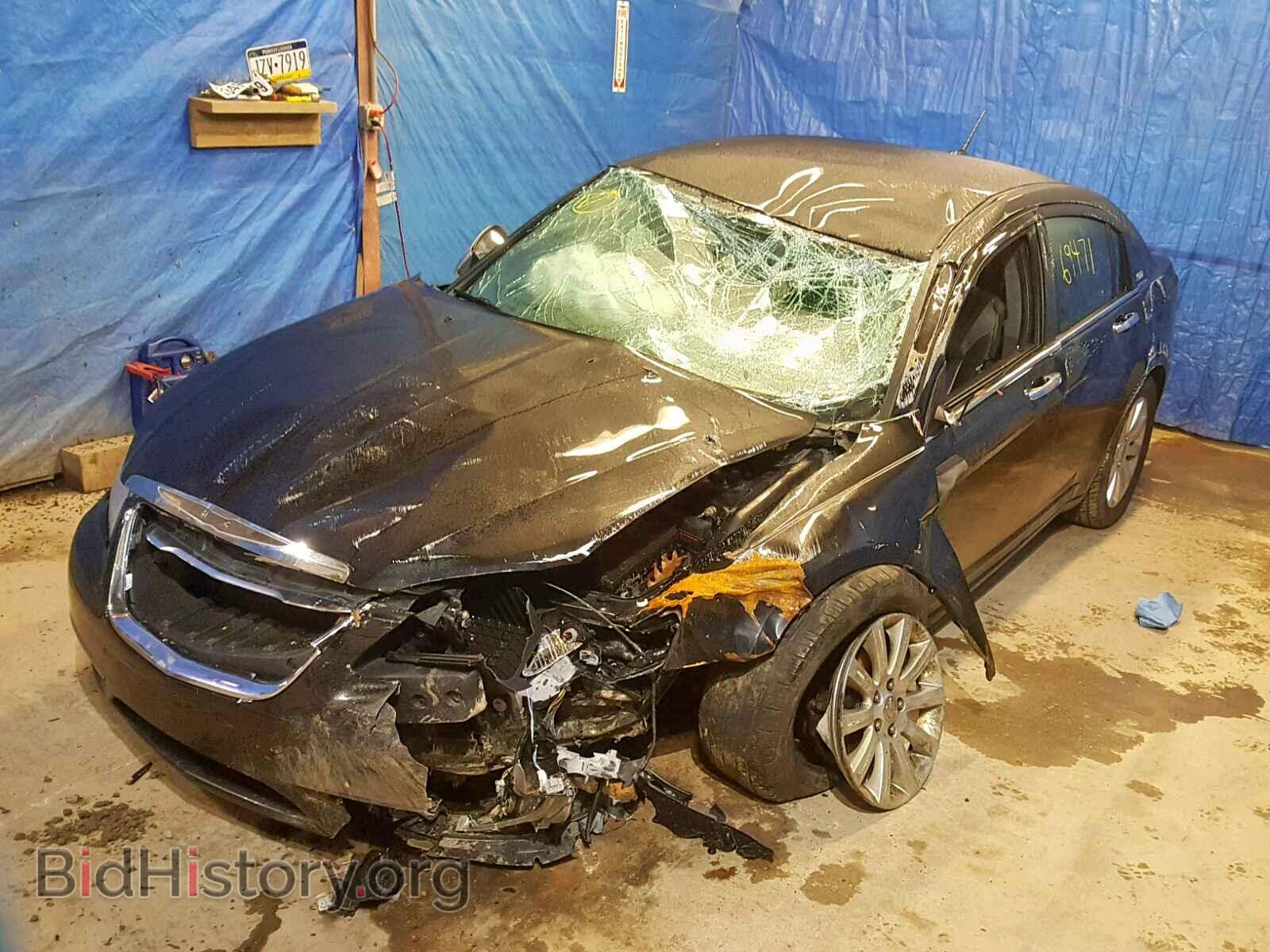 2013 CHRYSLER 200 - VIN: 1C3CCBCG2DN674821 - Photo 2