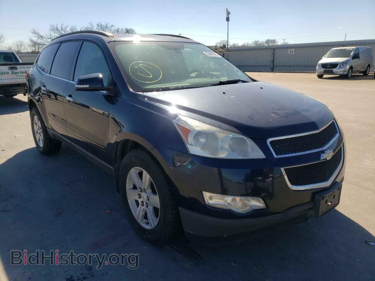 Photo 1GNKRGED4BJ169137 - CHEVROLET TRAVERSE 2011