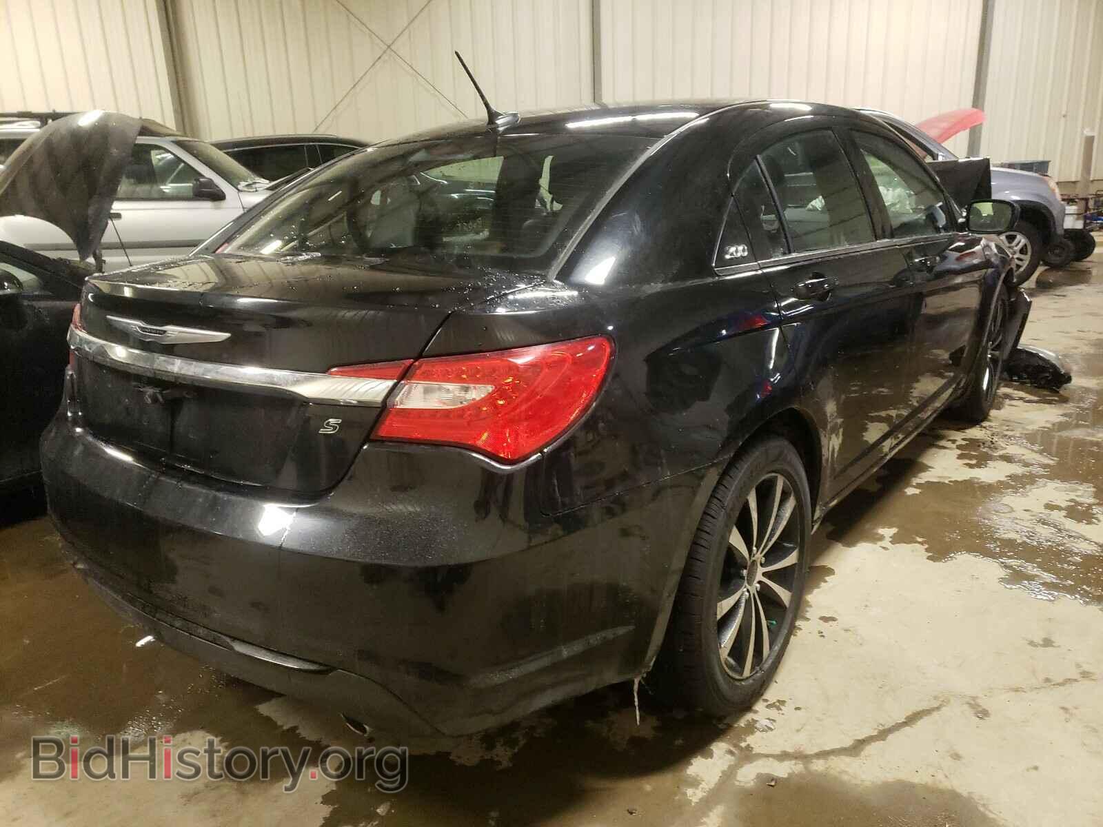 2012 CHRYSLER 200 - VIN: 1C3CCBHG8CN264015 - Фото 4