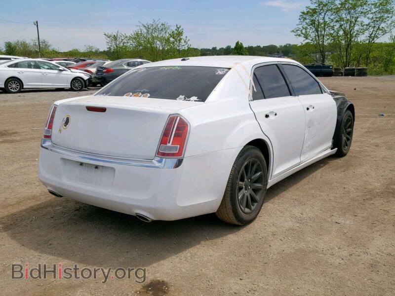 2012 Chrysler 300 (VIN 2C3CCAET7CH261160) — photo 4 of 10