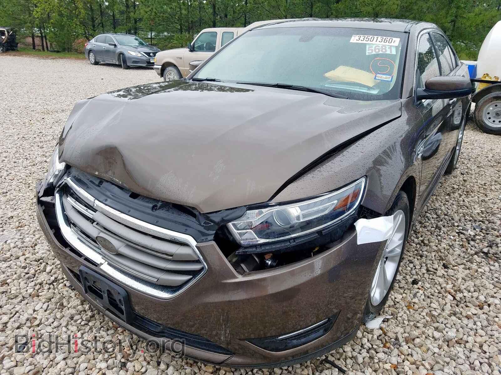 2015 FORD TAURUS - VIN: 1FAHP2E89FG207310 - Фото 2