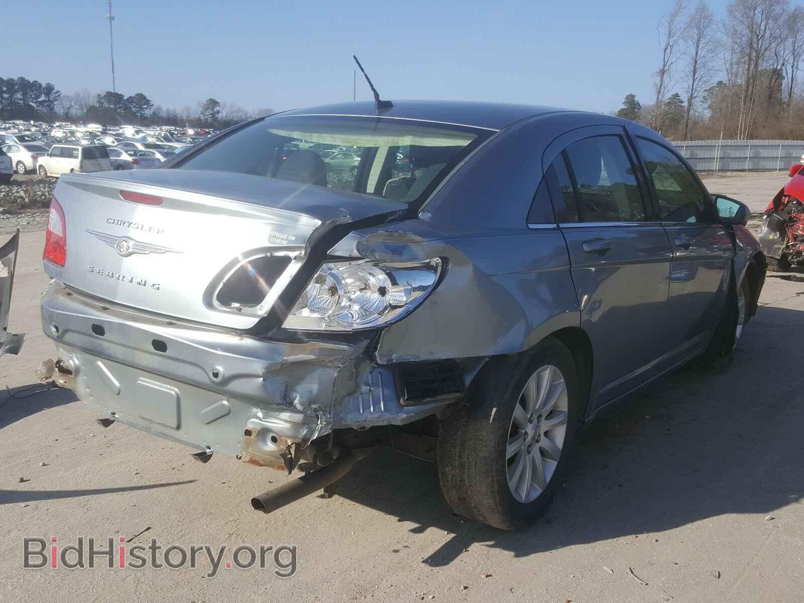2010 CHRYSLER SEBRING - VIN: 1C3CC5FB0AN111540 - Фото 4