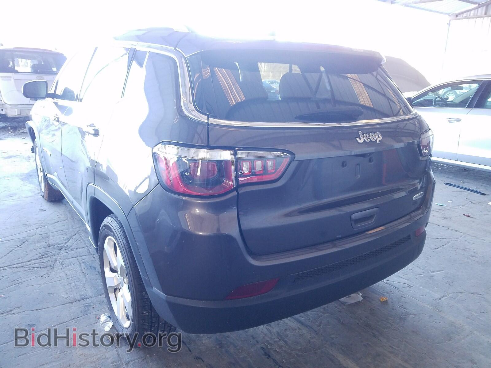 2019 JEEP COMPASS - VIN: 3C4NJCBB6KT819989 - Фото 3