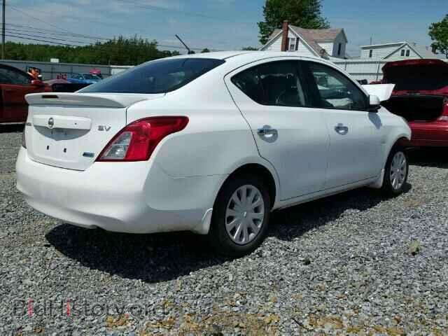 2014 NISSAN VERSA - VIN: 3N1CN7AP2EK452778 - Фото 4