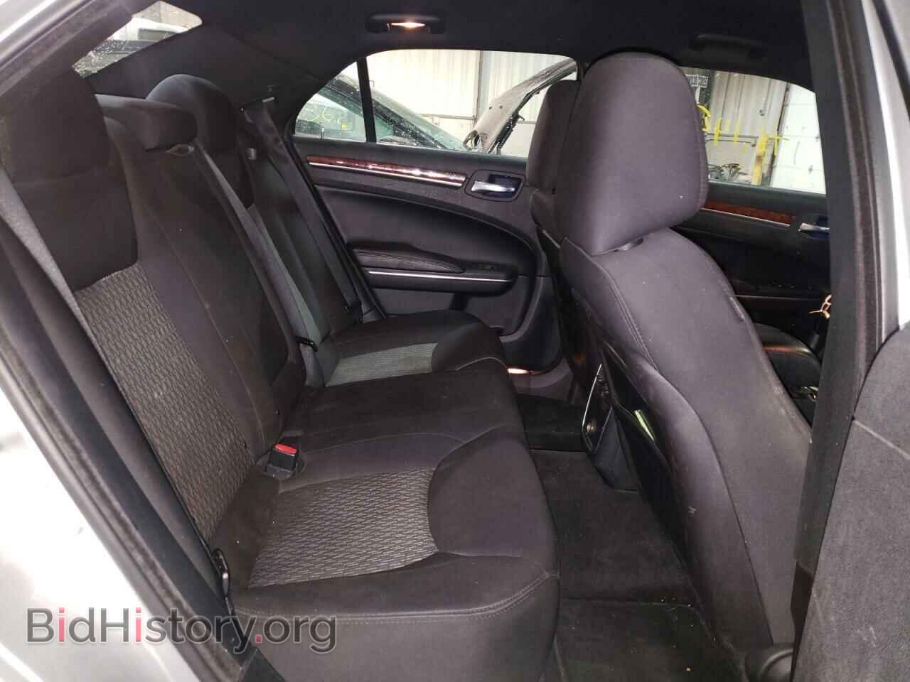 2012 CHRYSLER 300 - VIN: 2C3CCAAG8CH312870 - Photo 6