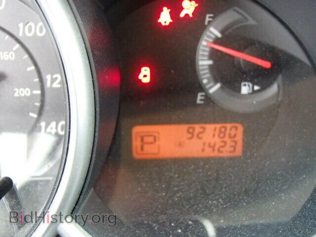 2010 NISSAN VERSA - VIN: 3N1BC1CP0AL352596 - Фото 8