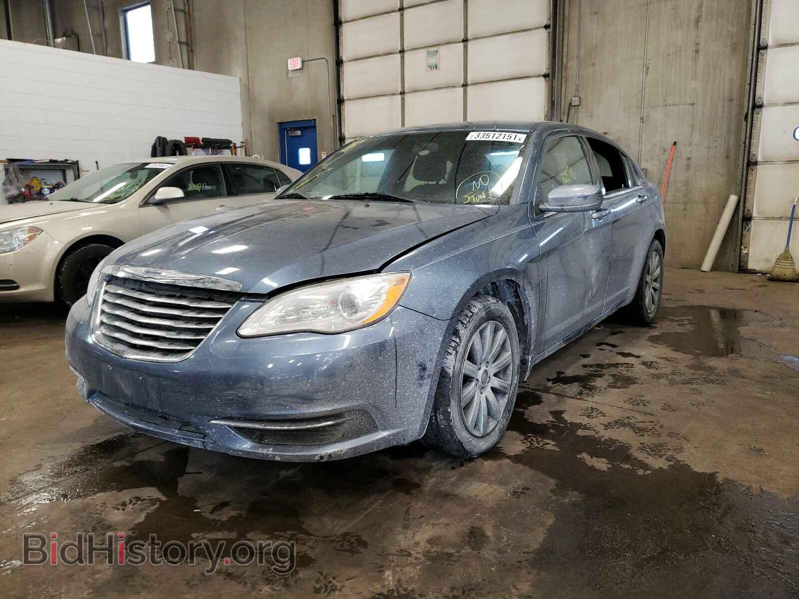 2011 CHRYSLER 200 - VIN: 1C3BC1FB1BN545777 - Фото 2