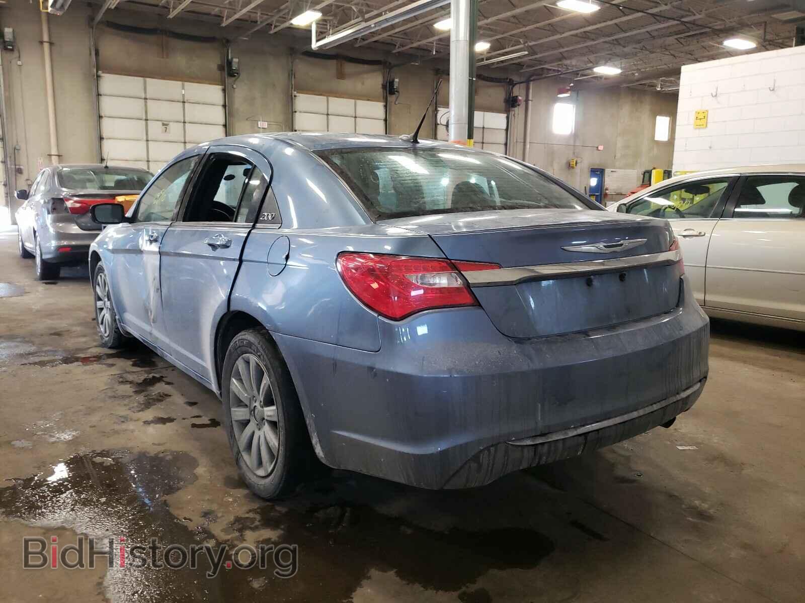 2011 CHRYSLER 200 - VIN: 1C3BC1FB1BN545777 - Фото 3