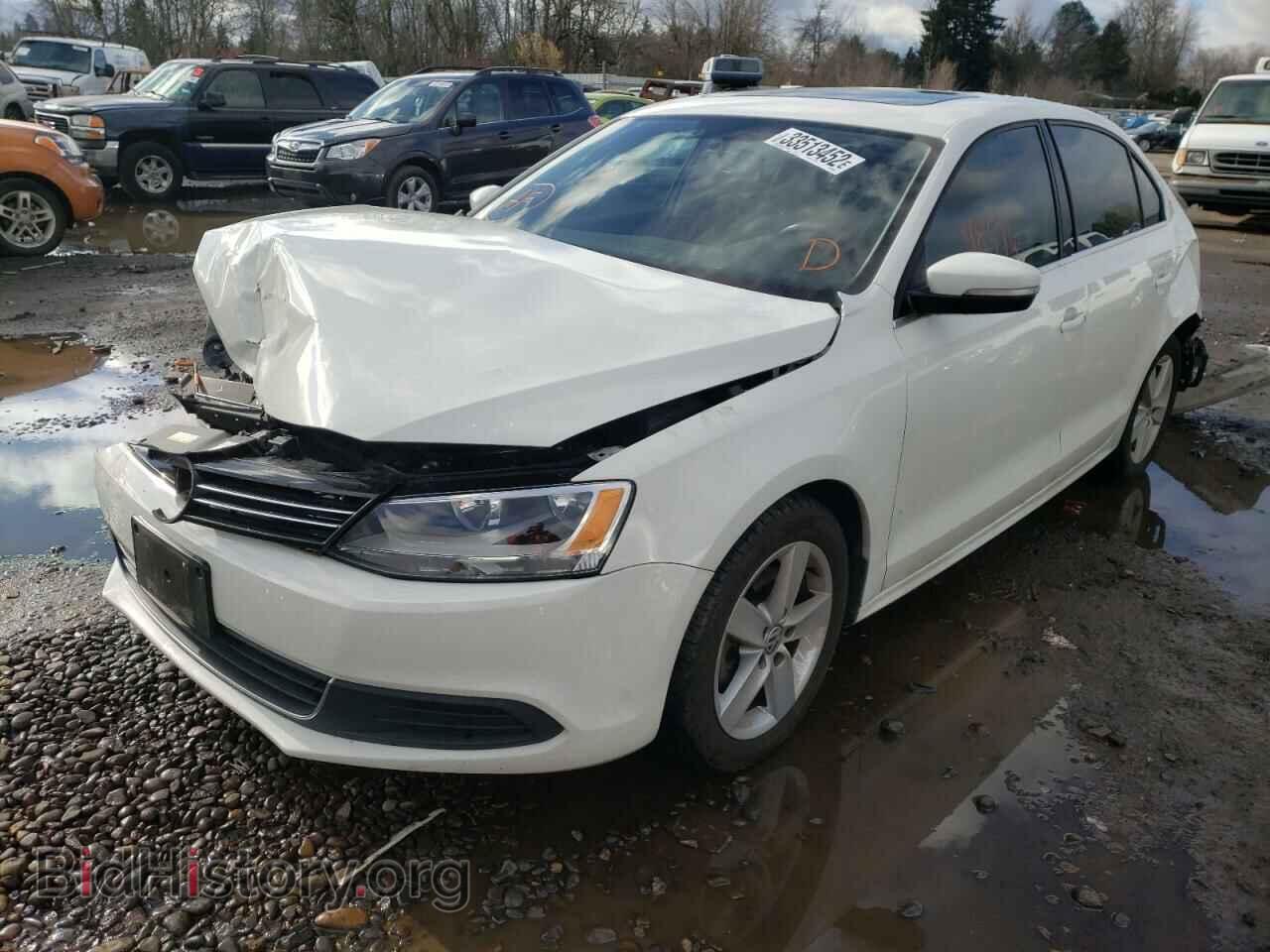 2013 VOLKSWAGEN JETTA - VIN: 3VWLL7AJ4DM306056 - Фото 2