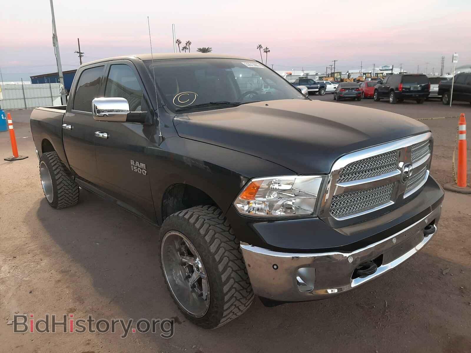 Photo 1C6RR7LTXHS692769 - RAM 1500 2017