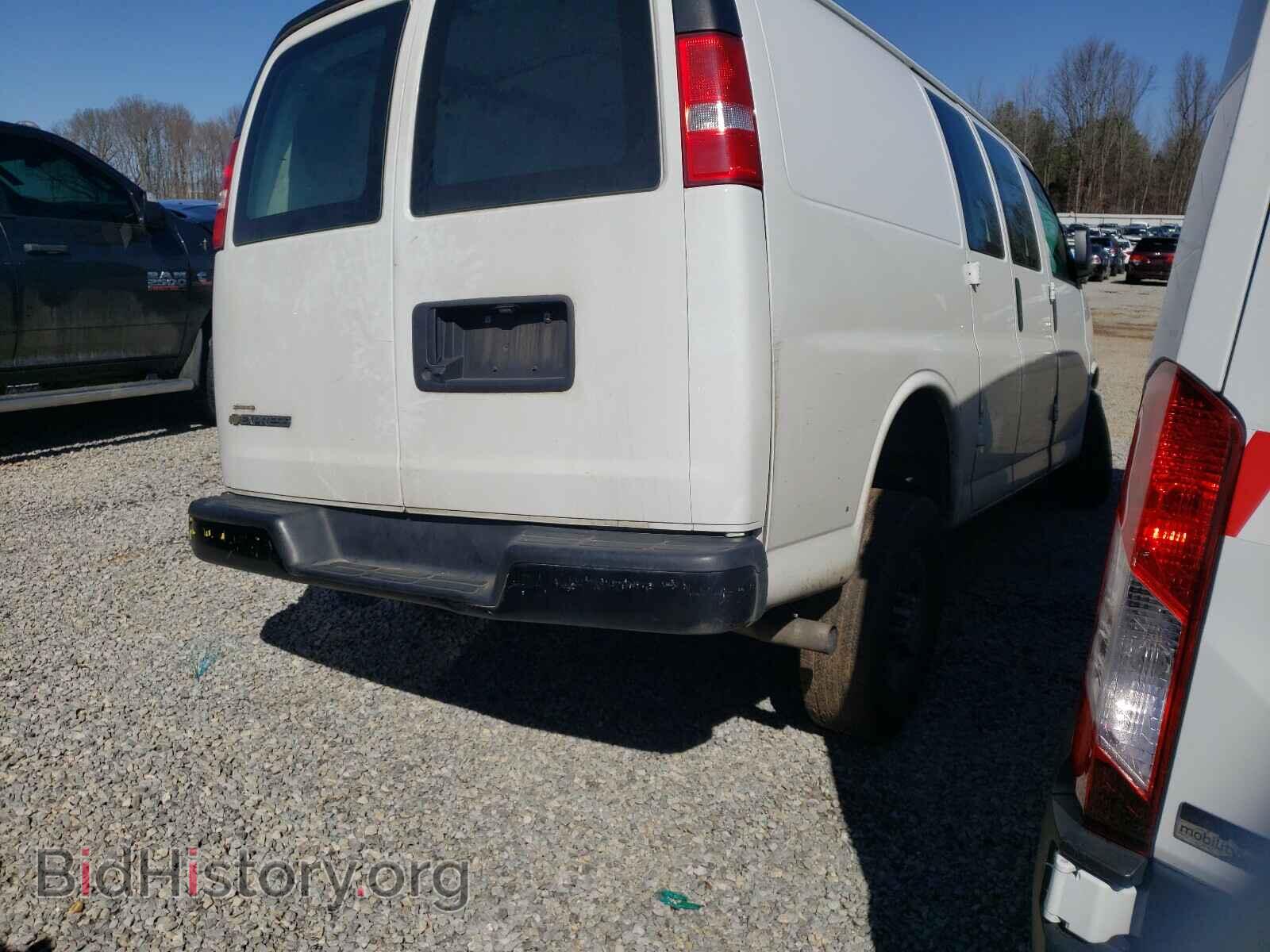 2019 CHEVROLET EXPRESS - VIN: 1GCWGAFP1K1280802 - Фото 4