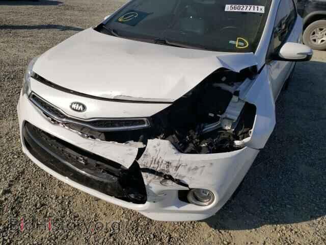 2015 KIA FORTE - VIN: KNAFX6A80F5262543 - Фото 9