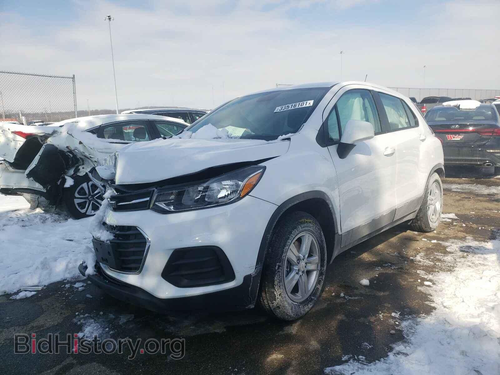 2019 CHEVROLET TRAX - VIN: 3GNCJKSB4KL349566 - Фото 2