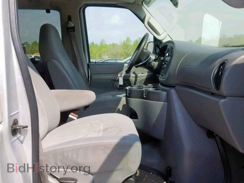2006 Ford ECONOLINE (VIN 1FBNE31L26DA82305) — фото 5 из 10