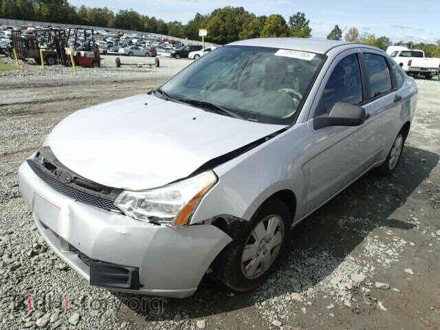 2008 FORD FOCUS - VIN: 1FAHP34N68W105808 - Фото 2