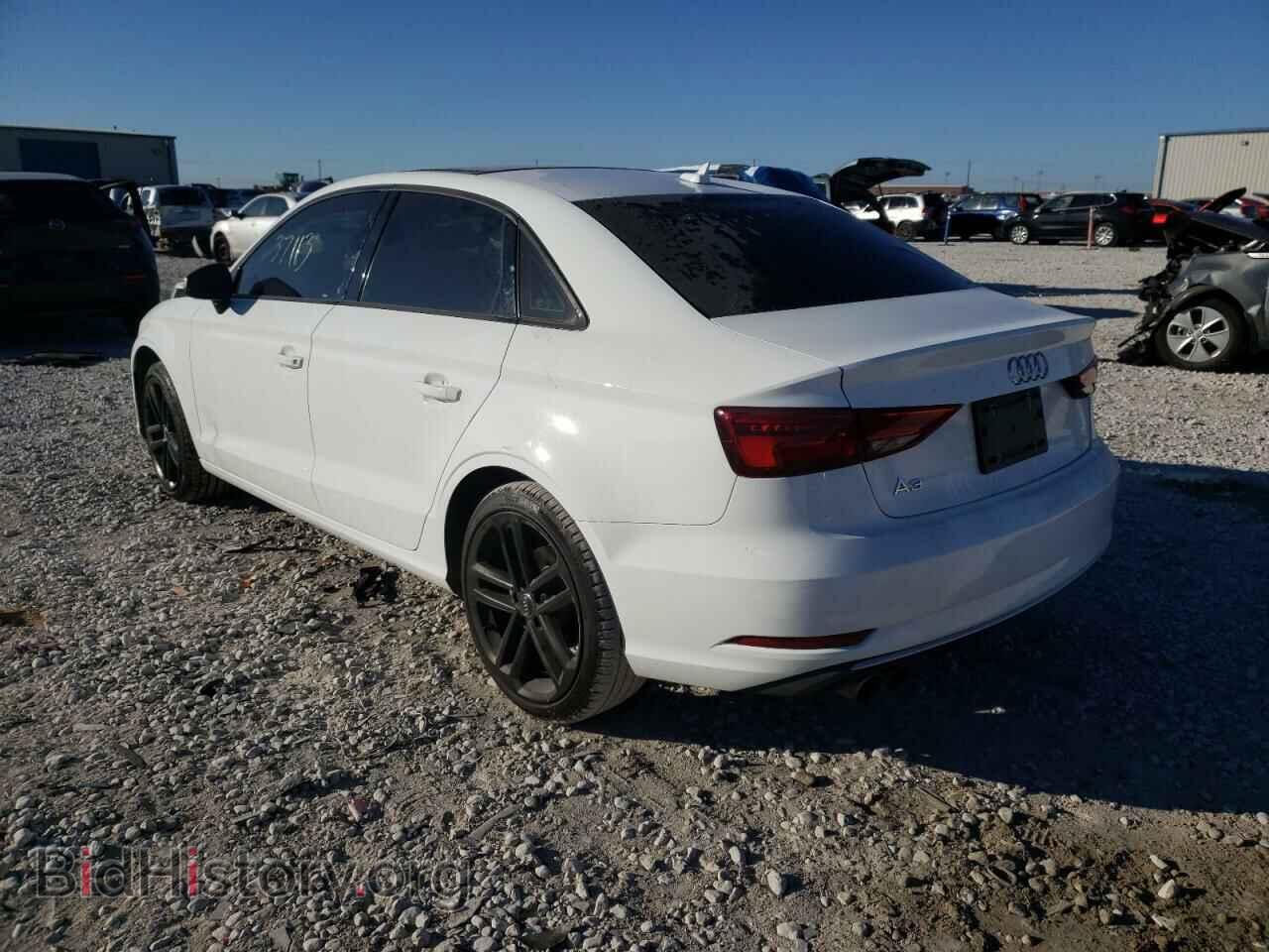 2017 AUDI A3 - VIN: WAUAUGFF5H1026853 - Фото 3