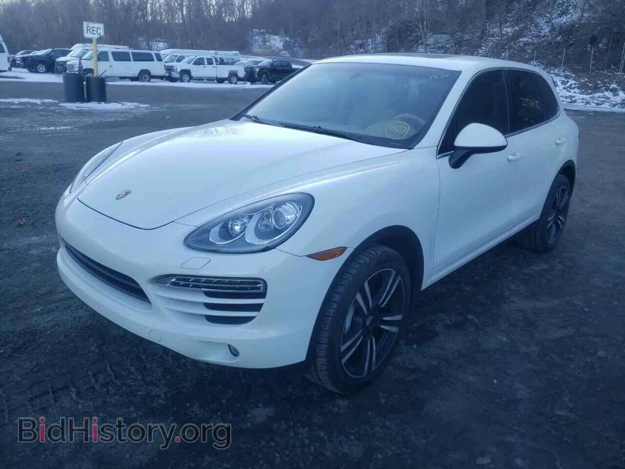 2011 PORSCHE CAYENNE - VIN: WP1AA2A2XBLA04215 - Фото 2