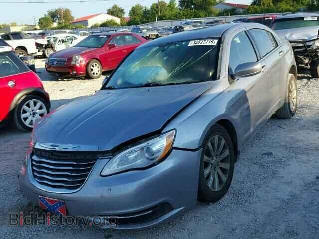 2013 CHRYSLER 200 - VIN: 1C3CCBBBXDN584256 - Фото 2