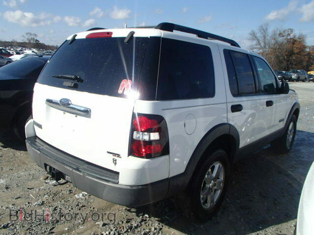 2006 FORD EXPLORER - VIN: 1FMEU73846UA89766 - Фото 4