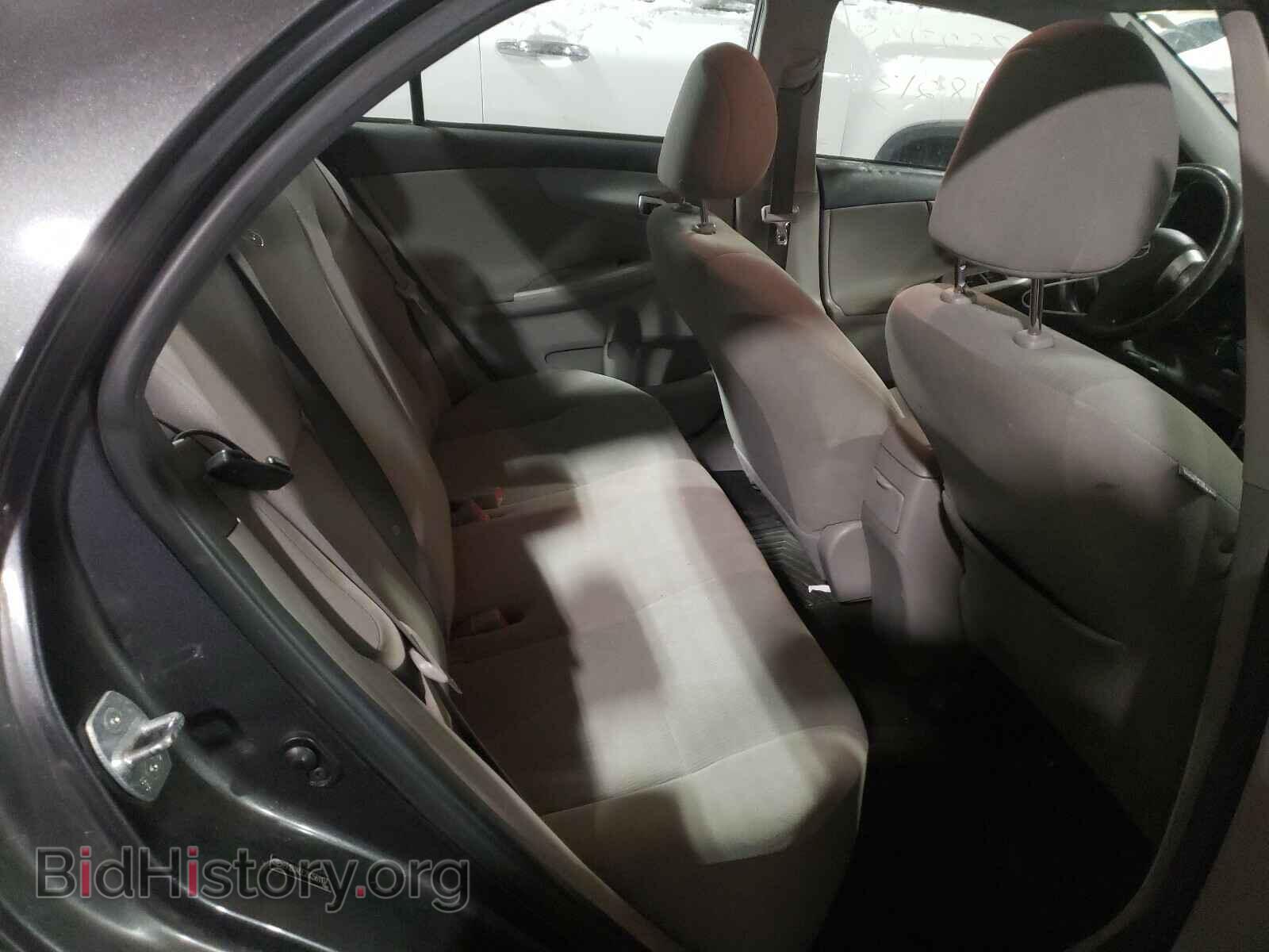 2011 TOYOTA COROLLA - VIN: 2T1BU4EE2BC561107 - Фото 6