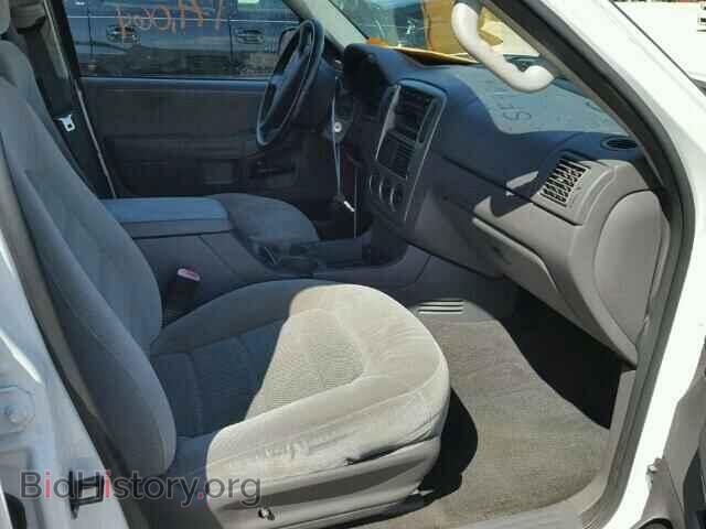 2005 FORD EXPLORER - VIN: 1FMZU63K75UC02809 - Photo 5