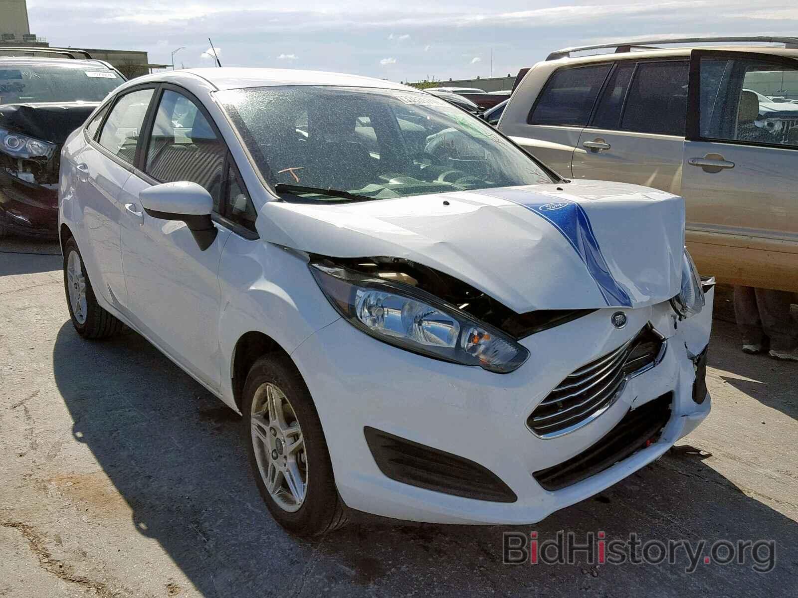 Фотография 3FADP4BJ6JM130251 - FORD FIESTA SE 2018