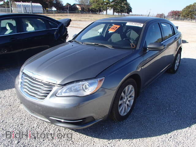 2013 CHRYSLER 200 - VIN: 1C3CCBBBXDN515311 - Фото 2