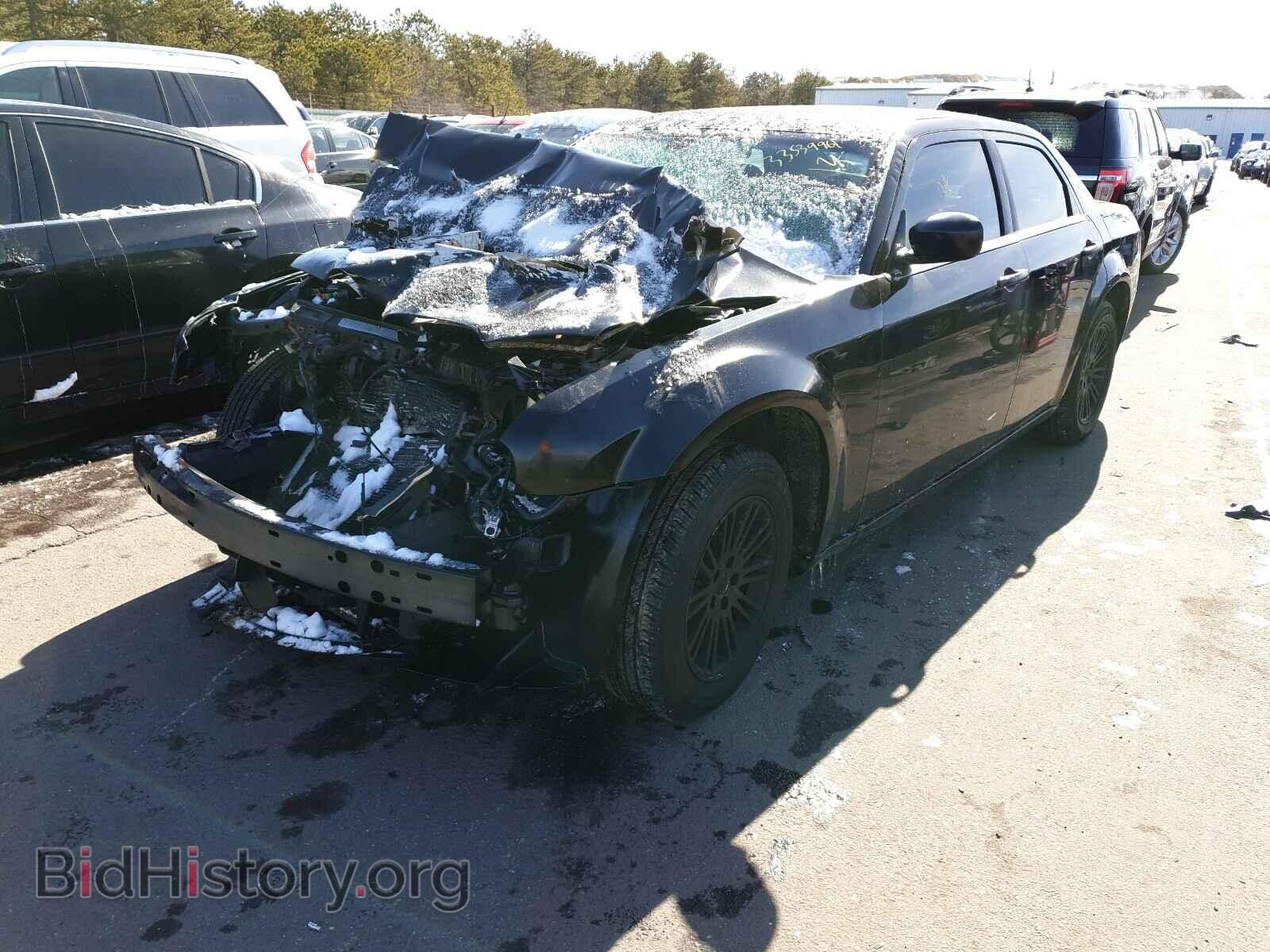 2010 CHRYSLER 300 - VIN: 2C3CA4CD2AH122957 - Фото 2