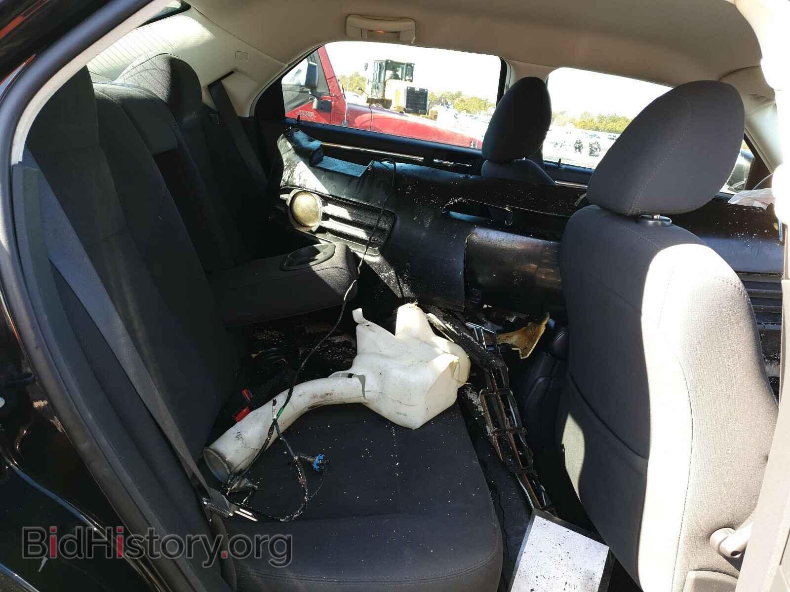 2010 CHRYSLER 300 - VIN: 2C3CA4CD2AH122957 - Фото 6