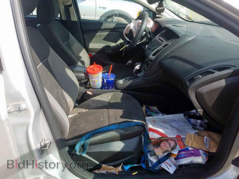 2013 Ford FOCUS (VIN 1FADP3F28DL332592) — photo 5 of 10
