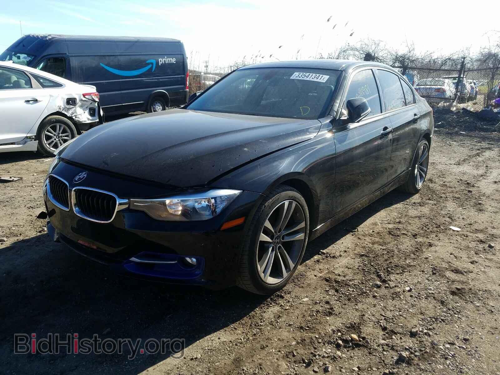 2013 BMW 3 SERIES - VIN: WBA3B3C59DF530516 - Photo 2