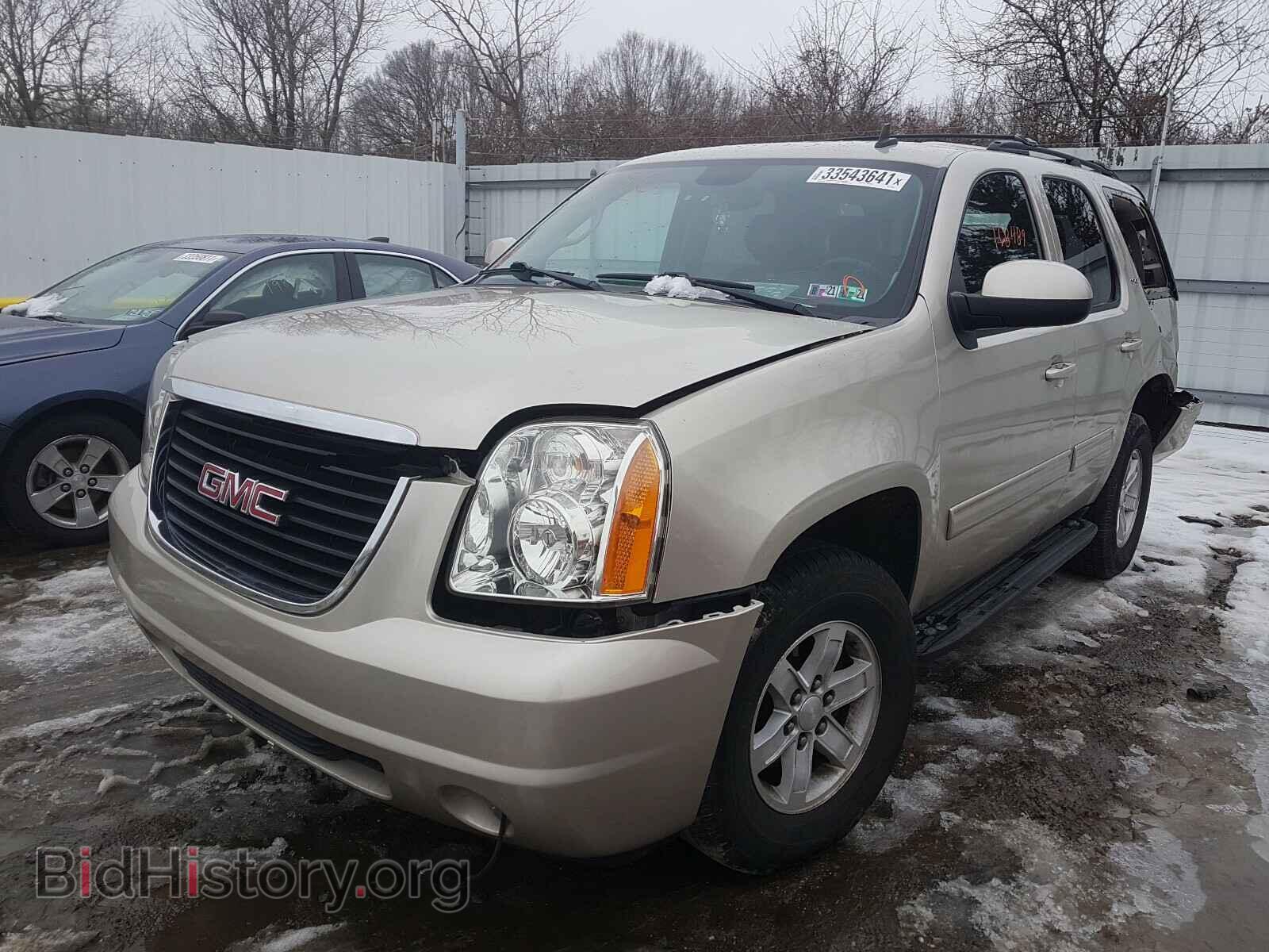 2013 GMC YUKON - VIN: 1GKS2CE03DR299518 - Фото 2