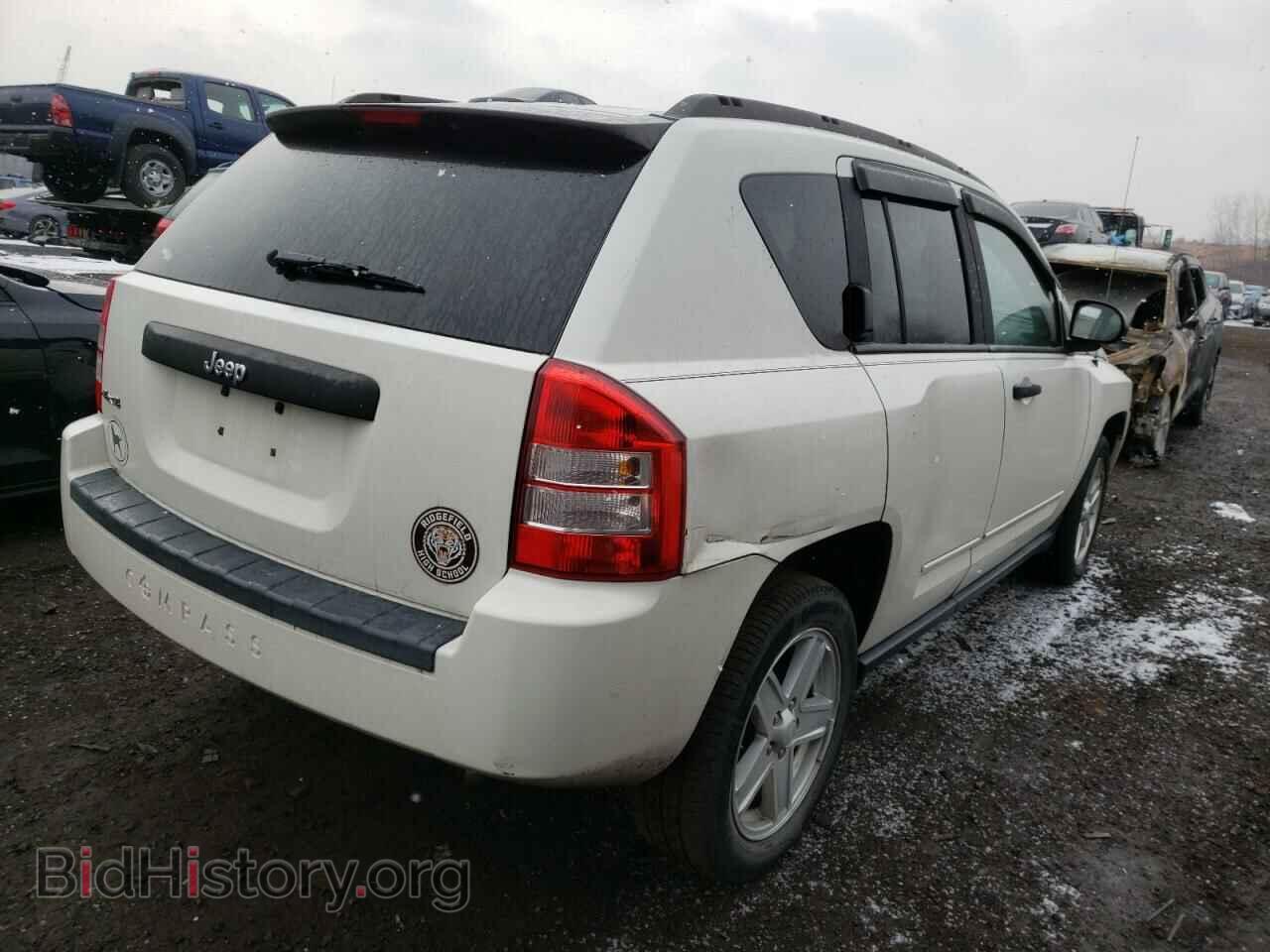 2009 JEEP COMPASS - VIN: 1J4FF47B49D208003 - Фото 4