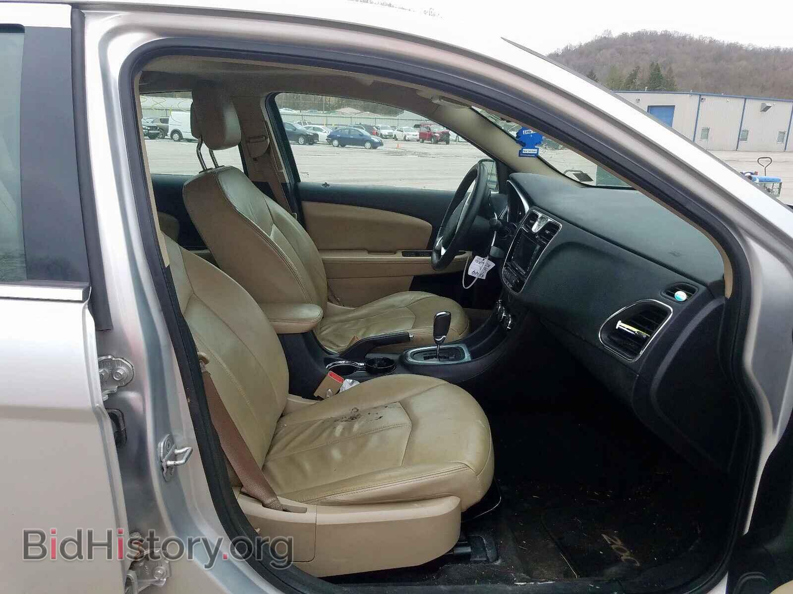 2011 CHRYSLER 200 - VIN: 1C3BC2FG3BN618634 - Фото 5