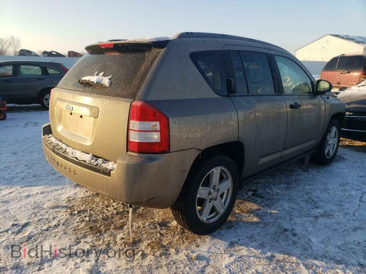 2008 JEEP COMPASS - VIN: 1J8FT47W48D687208 - Photo 4