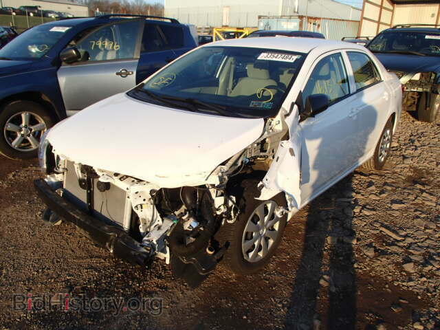 2011 TOYOTA COROLLA - VIN: 2T1BU4EE6BC663185 - Фото 2