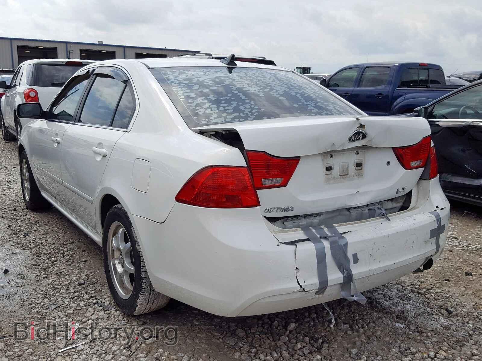 2010 KIA OPTIMA - VIN: KNAGG4A82A5408880 - Фото 3